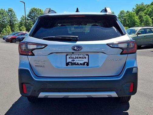 Ice Silver Metallic 2020 Subaru Outback Limited