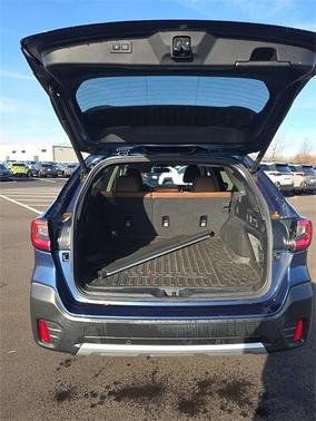 2020 Subaru Outback Touring XT