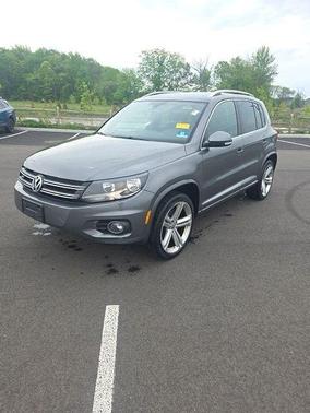 Pepper Gray 2016 Volkswagen Tiguan R-Line