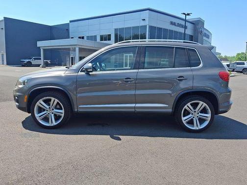 Pepper Gray 2016 Volkswagen Tiguan R-Line