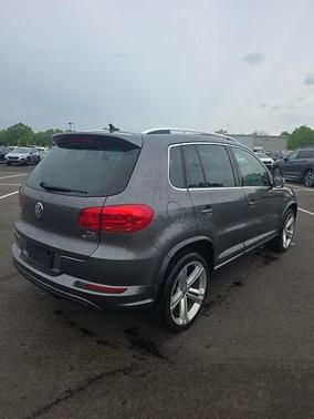 Pepper Gray 2016 Volkswagen Tiguan R-Line