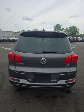 Pepper Gray 2016 Volkswagen Tiguan R-Line