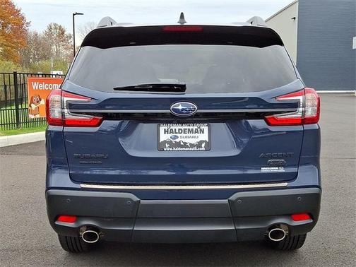 2025 Subaru Ascent Onyx Edition Touring