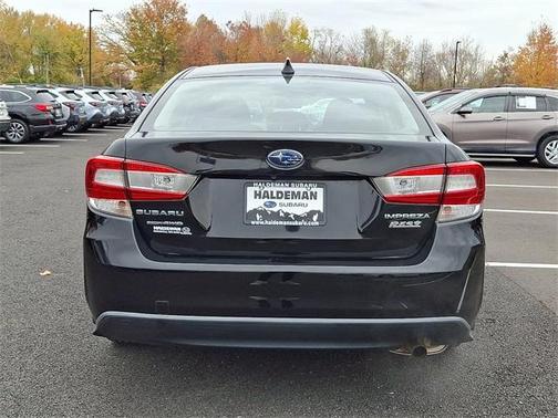 2017 Subaru Impreza 2.0i Premium