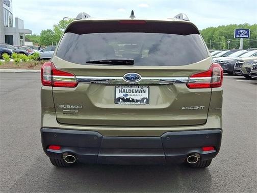 2022 Subaru Ascent Premium 8-Passenger