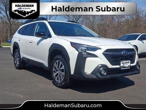 Crystal White Pearl 2023 Subaru Outback Premium