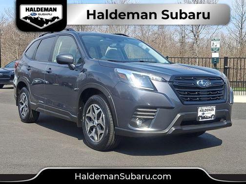 Magnetite Gray Metallic 2024 Subaru Forester Premium