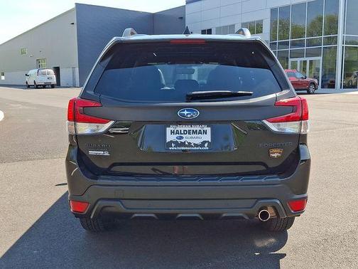 Crystal Black Silica 2023 Subaru Forester Wilderness