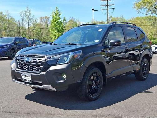 Crystal Black Silica 2023 Subaru Forester Wilderness