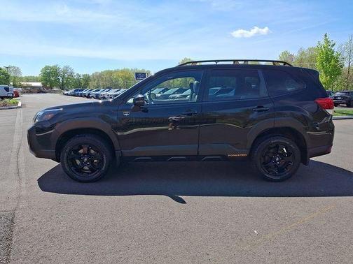 Crystal Black Silica 2023 Subaru Forester Wilderness