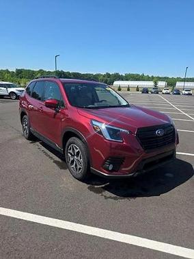 Crimson Red Pearl 2023 Subaru Forester Premium