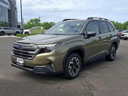 Autumn Green Metallic 2025 Subaru Forester Premium