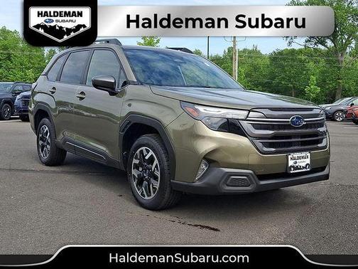 Autumn Green Metallic 2025 Subaru Forester Premium