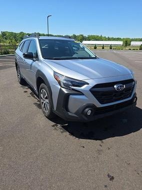 Ice Silver Metallic 2024 Subaru Outback Premium