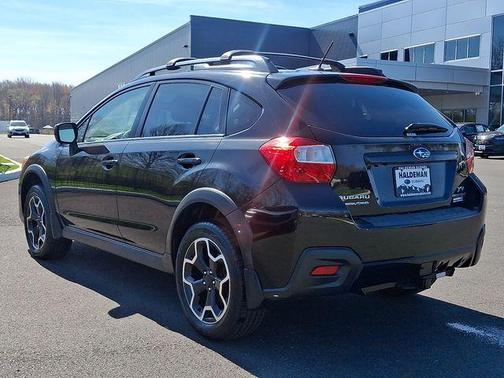 Crystal Black Silica 2013 Subaru XV Crosstrek 2.0i Limited
