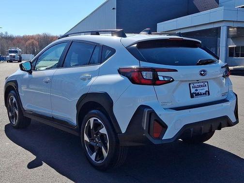 Crystal White Pearl 2024 Subaru Crosstrek Limited