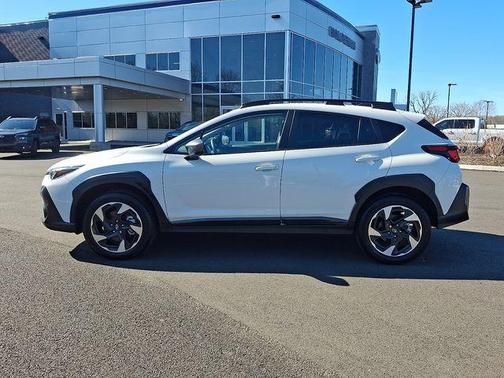 Crystal White Pearl 2024 Subaru Crosstrek Limited