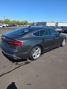 Daytona Gray Pearl Effect 2021 Audi A5 Sportback 45 S line quattro Premium