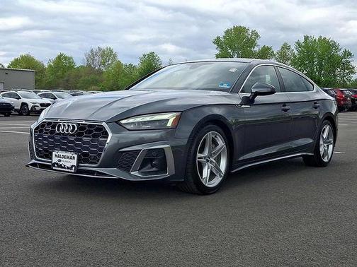Daytona Gray Pearl Effect 2021 Audi A5 Sportback 45 S line quattro Premium