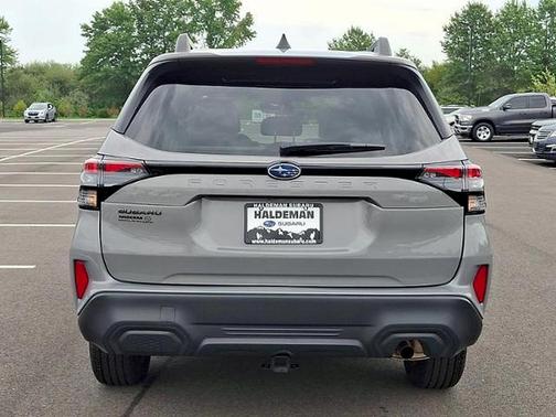 Riverrock Green 2026 Subaru Forester Premium