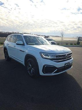 2021 Volkswagen Atlas 3.6 V6 SE w/ Technology R-Line