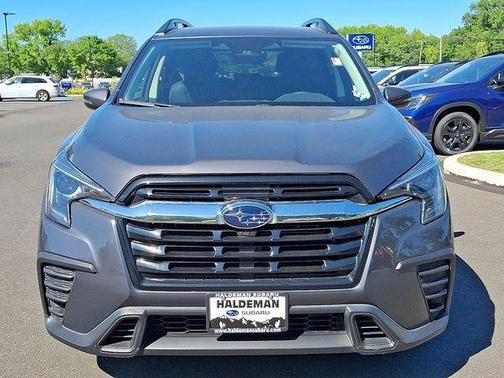 Magnetite Gray Metallic 2023 Subaru Ascent Premium 8-Passenger