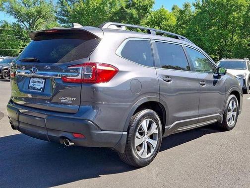 Magnetite Gray Metallic 2023 Subaru Ascent Premium 8-Passenger
