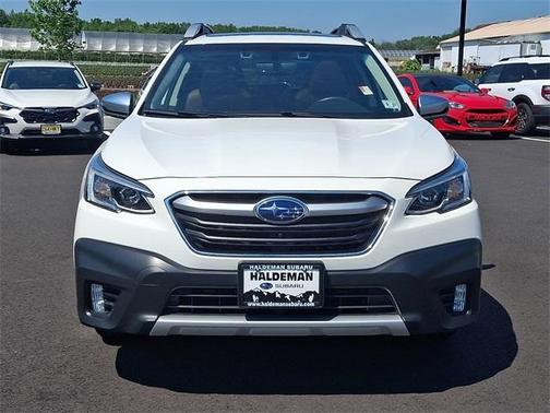 2022 Subaru Outback Touring XT
