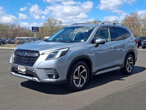 Ice Silver Metallic 2022 Subaru Forester Touring