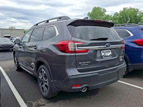 Magnetite Gray Metallic 2026 Subaru Ascent Limited