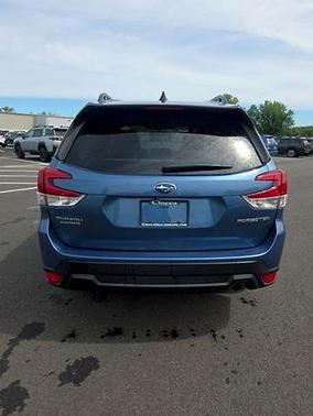Horizon Blue Pearl 2024 Subaru Forester Premium