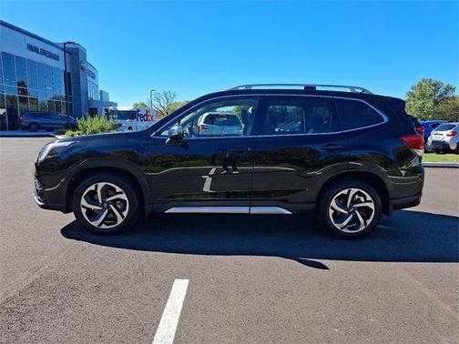2022 Subaru Forester Touring