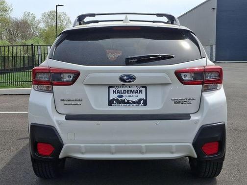 Crystal White Pearl 2021 Subaru Crosstrek Limited