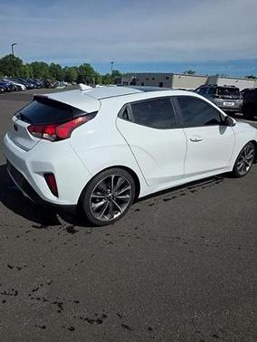 Chalk White 2020 Hyundai Veloster 2.0 Premium