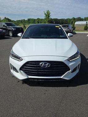 Chalk White 2020 Hyundai Veloster 2.0 Premium