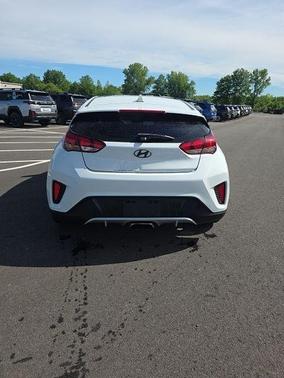 Chalk White 2020 Hyundai Veloster 2.0 Premium