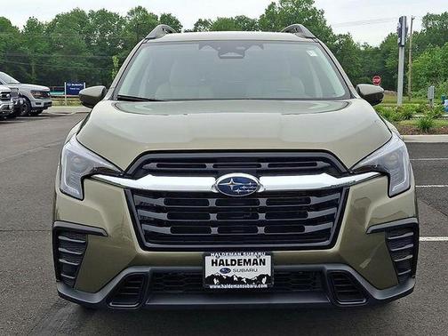 Autumn Green Metallic 2025 Subaru Ascent Premium
