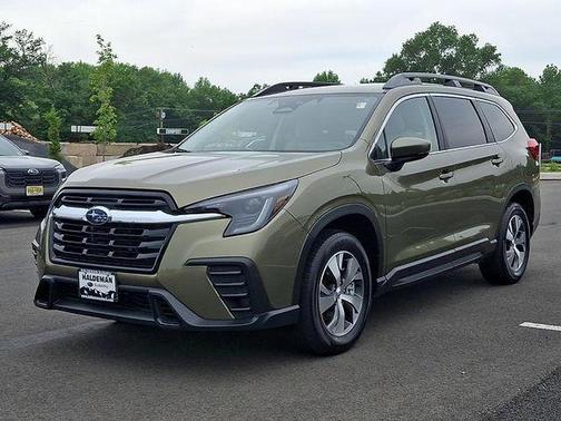 Autumn Green Metallic 2025 Subaru Ascent Premium