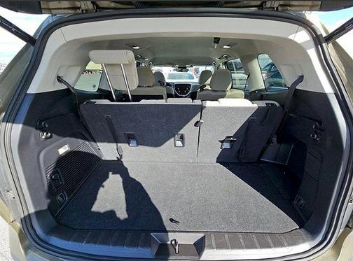 Autumn Green Metallic 2025 Subaru Ascent Premium