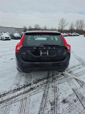 2015 Volvo V60 T5 Platinum