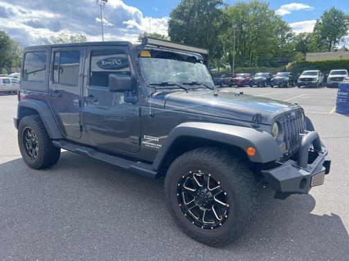 2017 Jeep Wrangler Unlimited Sport