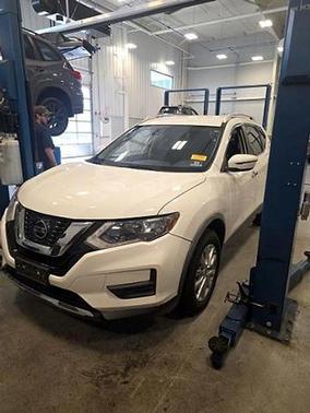 Glacier White 2020 Nissan Rogue SV