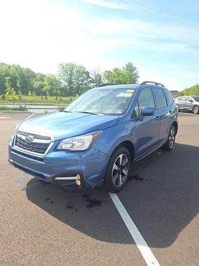 Quartz Blue Pearl 2018 Subaru Forester 2.5i Premium