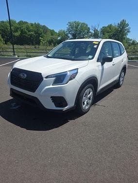 Crystal White Pearl 2023 Subaru Forester