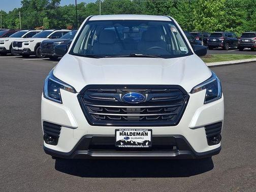 Crystal White Pearl 2023 Subaru Forester