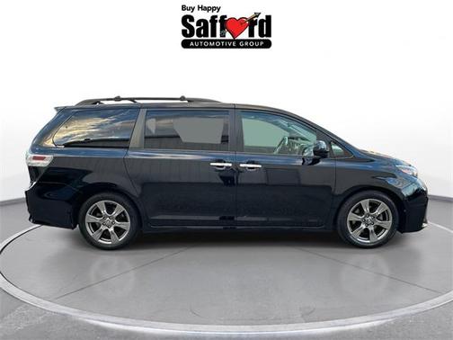 2019 Toyota Sienna SE