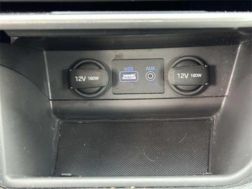 2017 Hyundai SONATA Hybrid SE