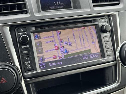 2013 Toyota Highlander SE