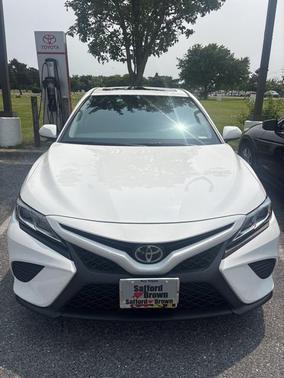 2020 Toyota Camry SE