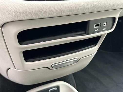 2018 Chrysler Pacifica Hybrid Touring L